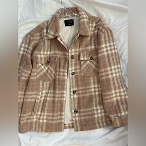 Women’s Shacket size large